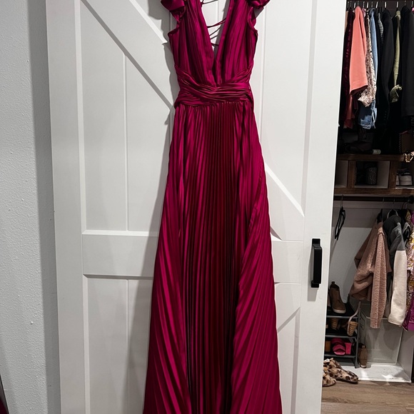 Ieena for Mac Duggal Purple Pleated Ruffled Cap Sleeve Cut Out Lace Up Gown - Picture 12 of 12